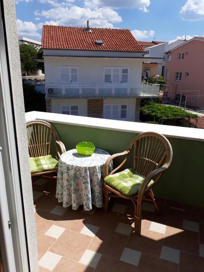 -Villa Sjor -Primosten-Apartmani- Has 2 Large Apartments And 2 Smaller Ones -Primosten Lokvice 6 Exterior photo