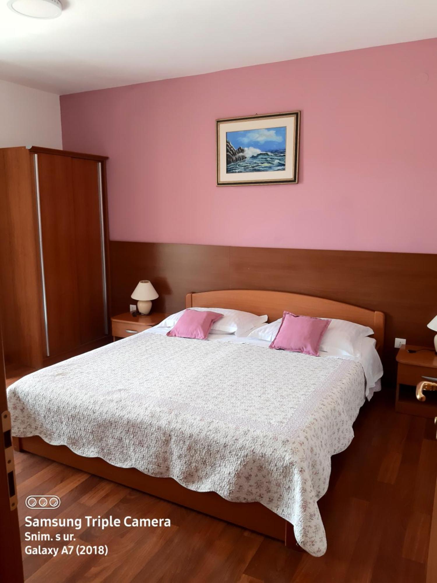 -Villa Sjor -Primosten-Apartmani- Has 2 Large Apartments And 2 Smaller Ones -Primosten Lokvice 6 Exterior photo